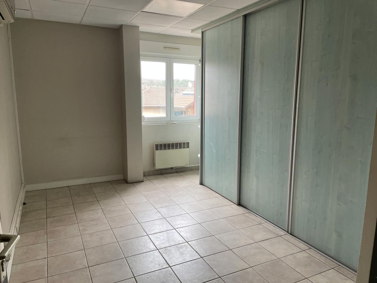 Local d'activité Bertrange 1275m² Vente local d'activité Bertrange Moselle OVACT2530796 2